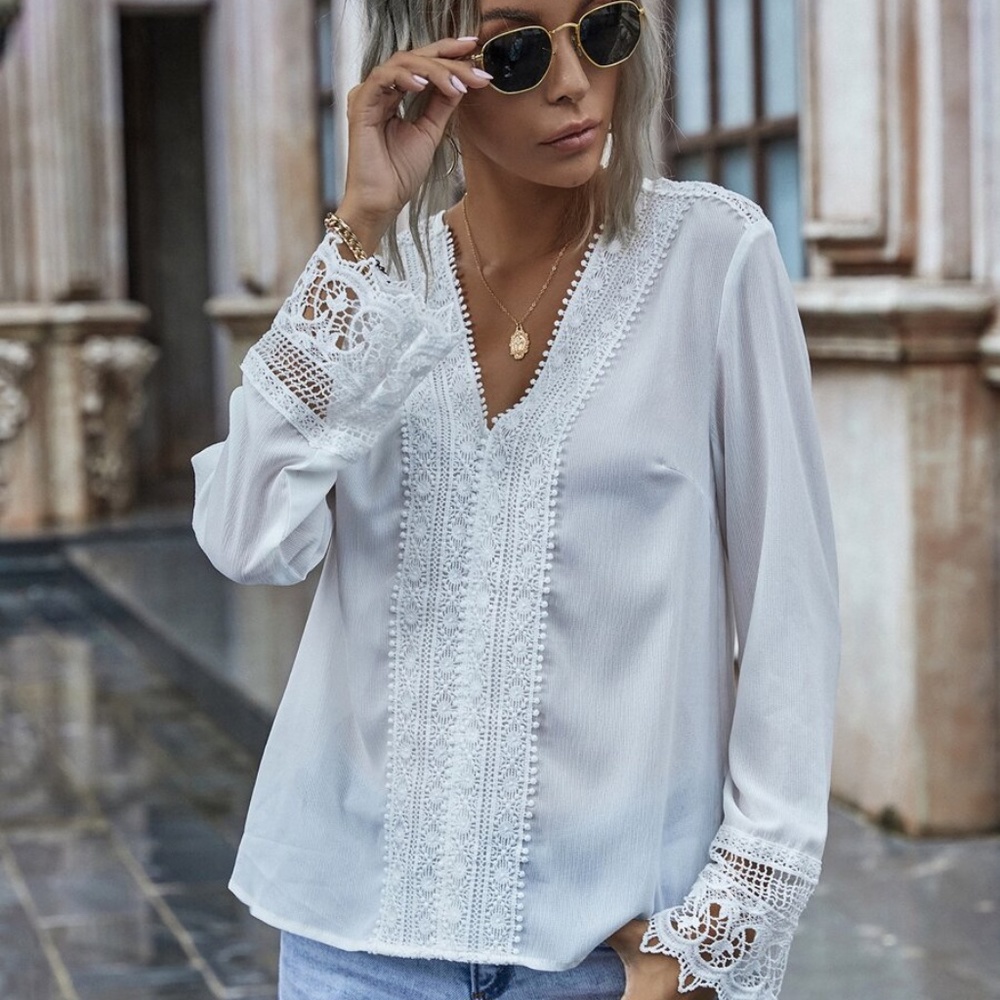 White lace v neck spring preppy boho top - Picture 2 of 4